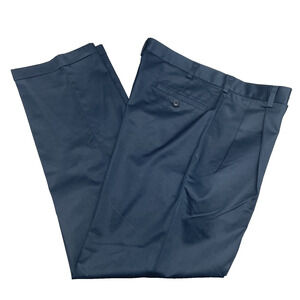 Jos A Bank Travelers Fits Mens 36 x 31 Navy Cotton Chinos Pleated Cuffed Preppy